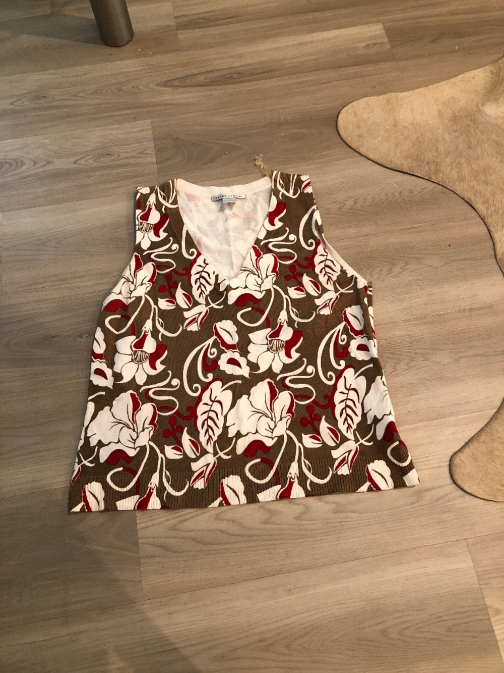 Women top